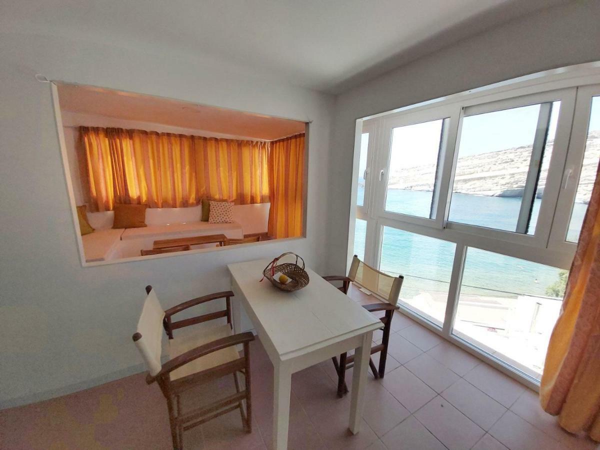 Beach View Matala Luaran gambar
