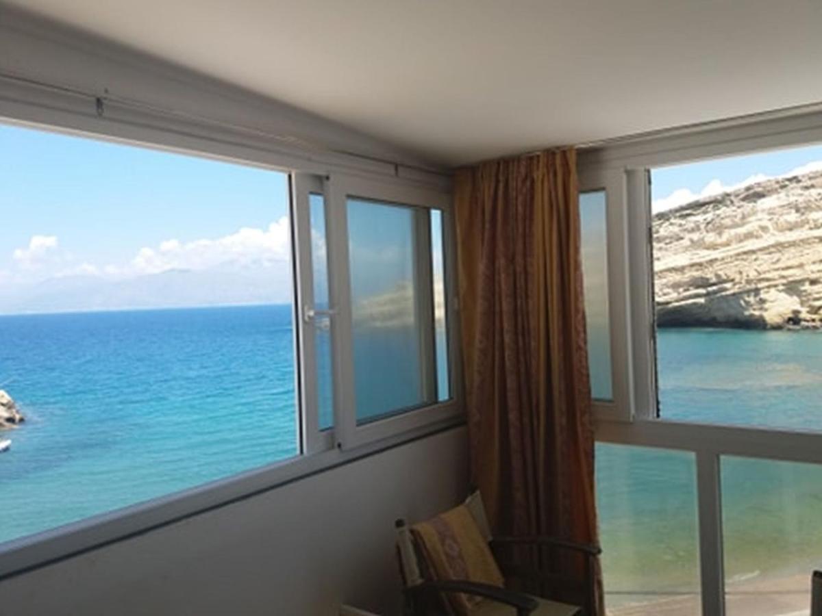 Beach View Matala Luaran gambar