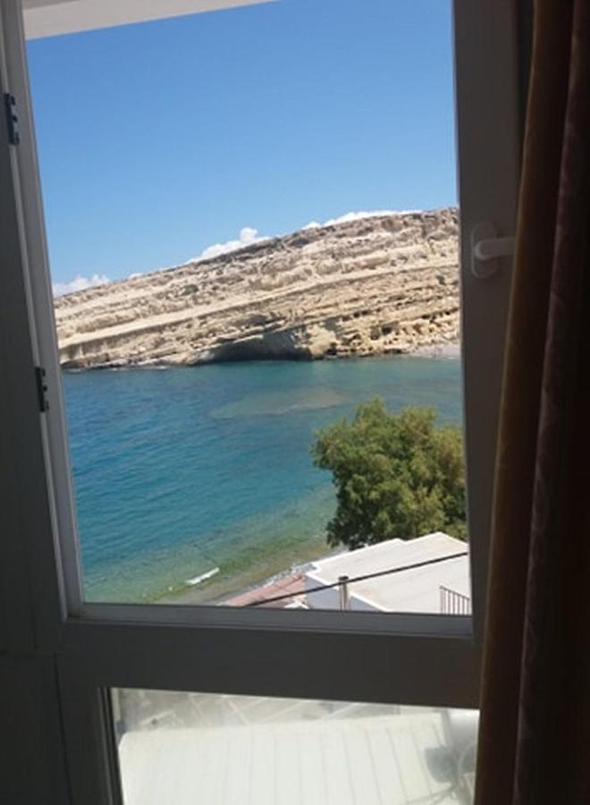 Beach View Matala Luaran gambar